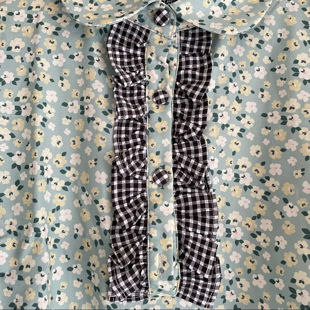 Sister Jane Rival Floral Ruffle Blouse M NWT - Picture 12 of 16